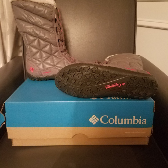 Columbia Powder Summit II mid - 9.5 - New in Box - Picture 2 of 3